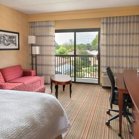 Courtyard By Marriott Mt. Laurel Hotel Mount Laurel Exterior photo